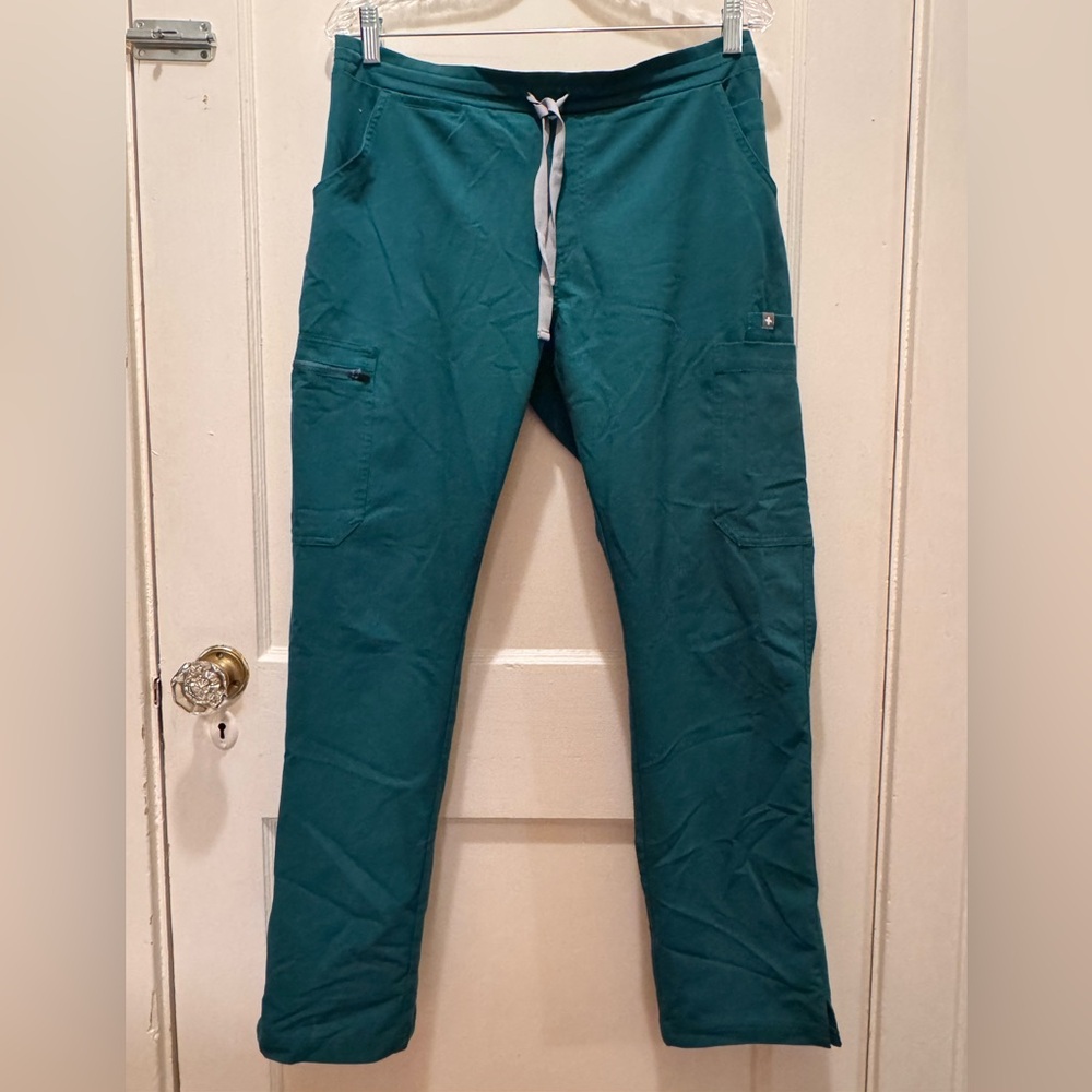 FIGS Technical Collection Scrub Pants M
